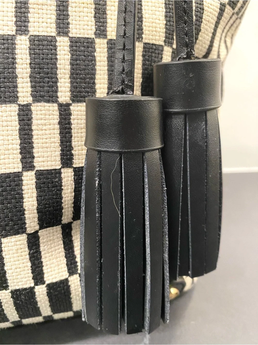 Spartina 449 Black & Cream Woven Check Tote with Tassels Linen/Leather